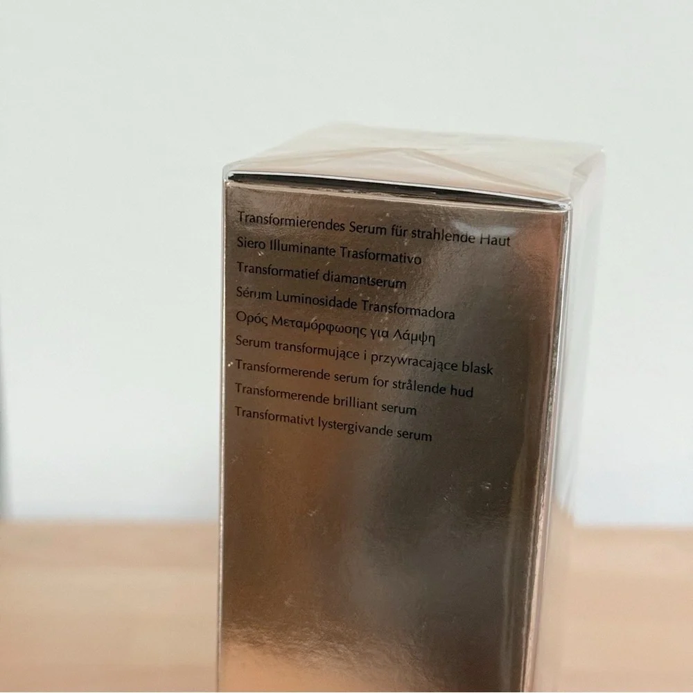 Estee Lauder Ultimate Diamond Transformative Brilliance Serum
